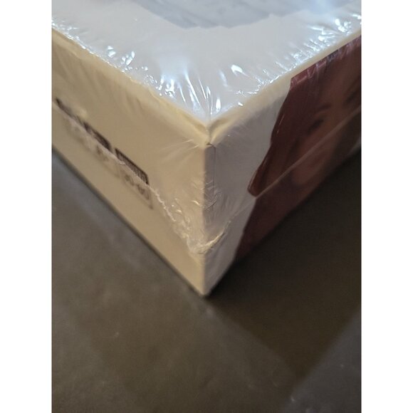 Her Story The Family Board Game of Iconic Women of History Underdog Games 2022 - Picture 7 of 7